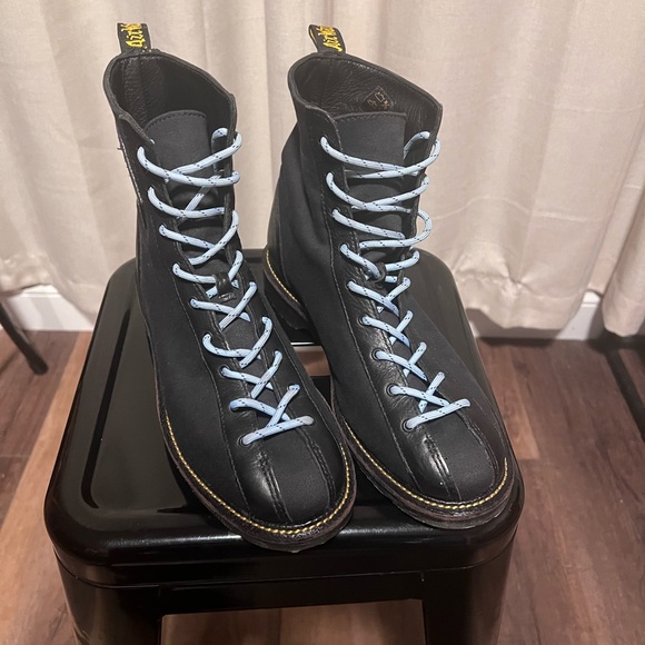 Dr. Martens AGGY Agyness Deyn Women's LTT Leather Boots - Black - Picture 2 of 16